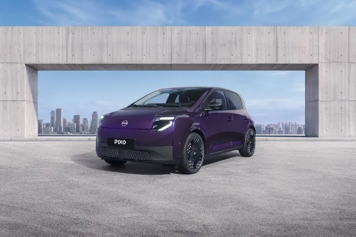 Nissan PIXO: Mali električni grad na točkovima